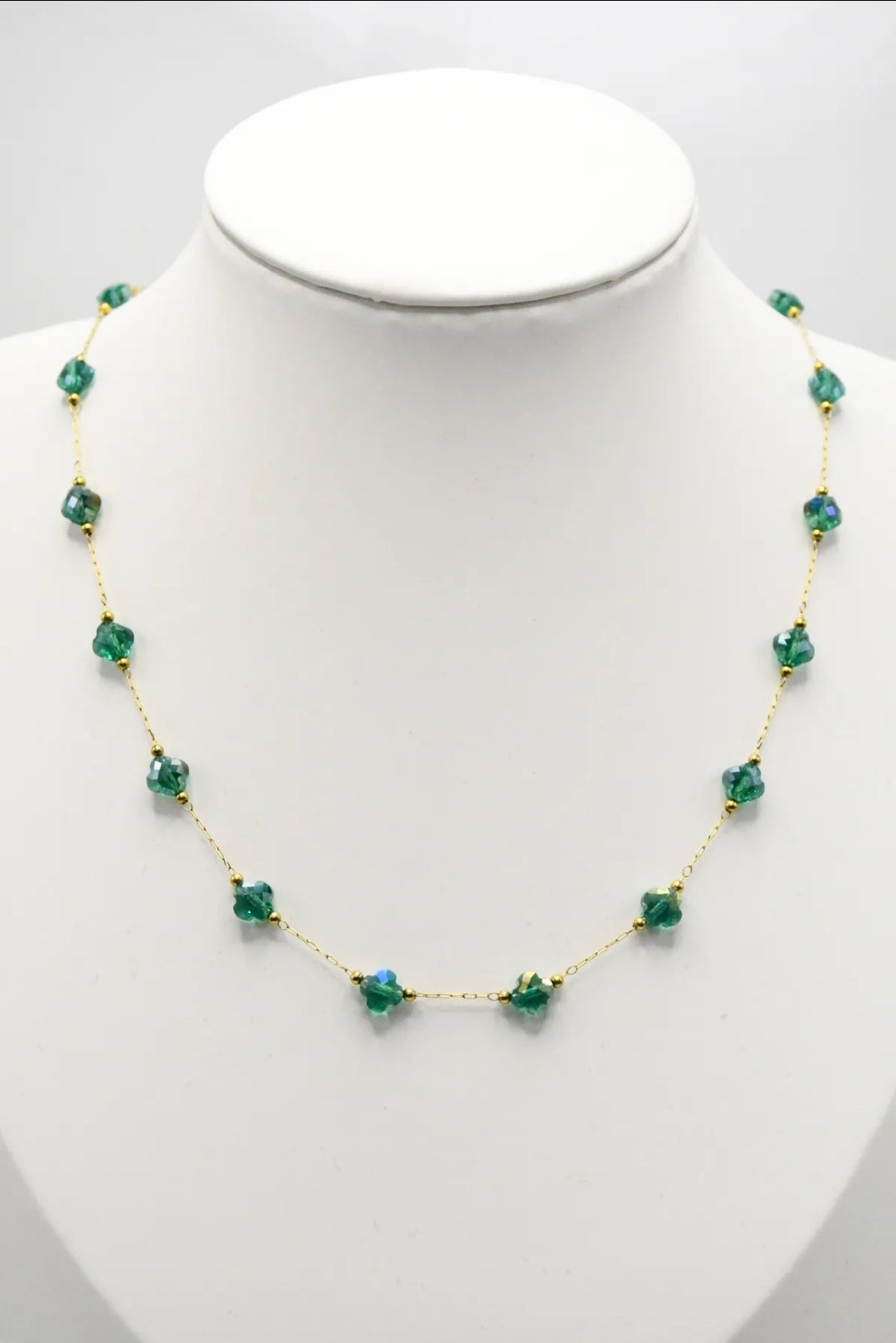 Collier Emy