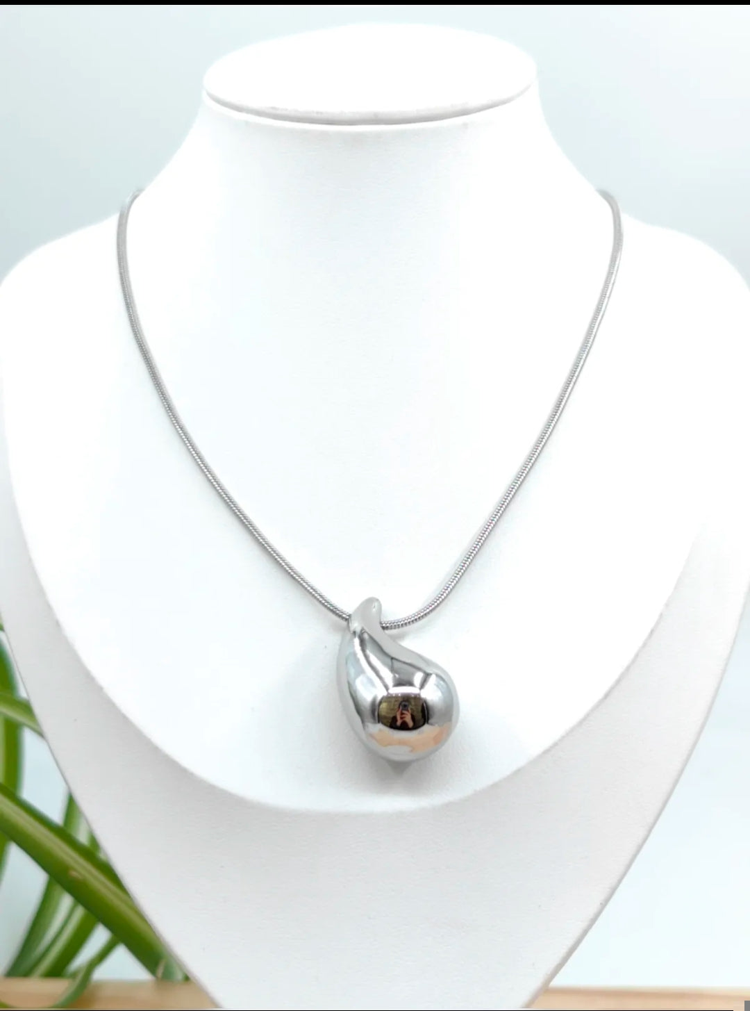 Collier Goutte