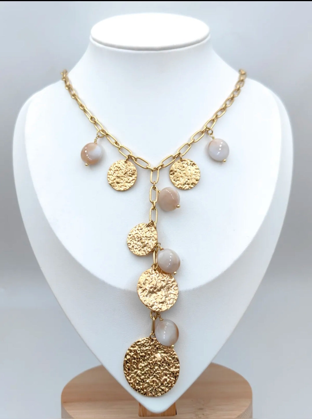 Collier breloques rondes