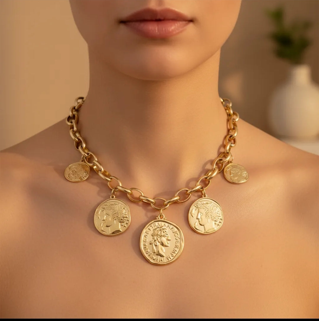 Collier Pièces