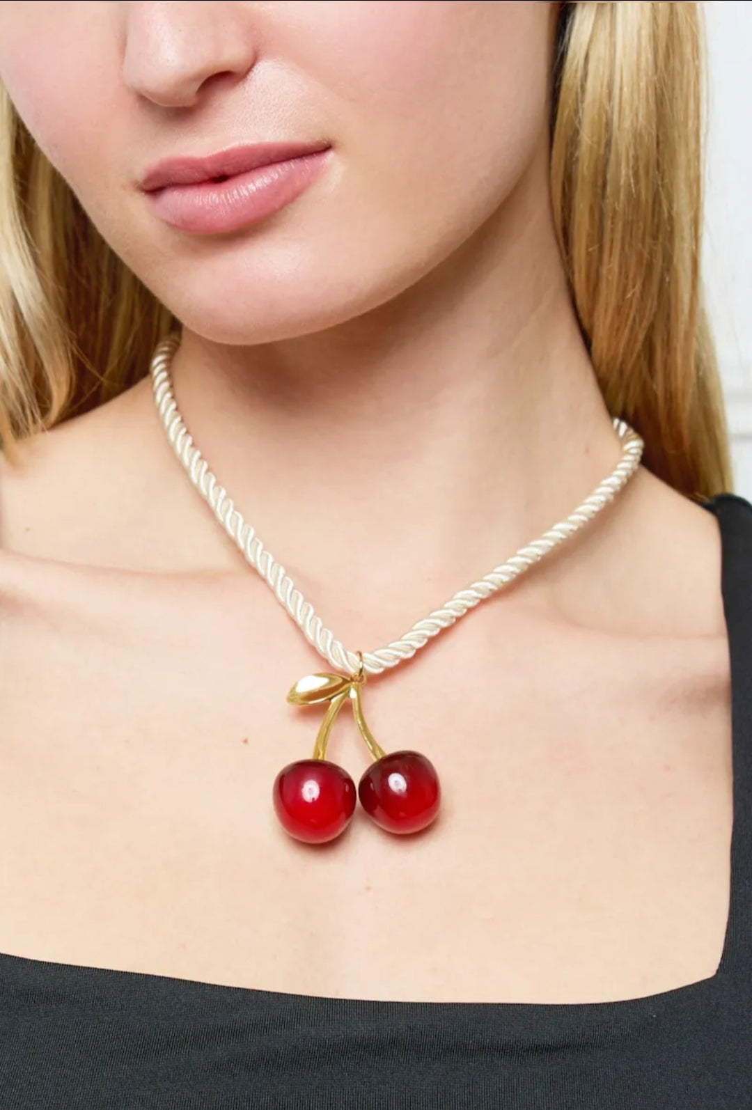 Collier Cerise