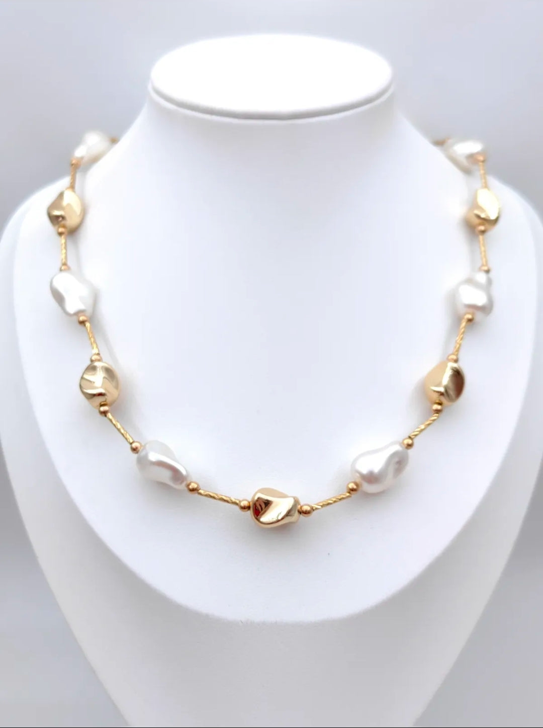Collier Blanc