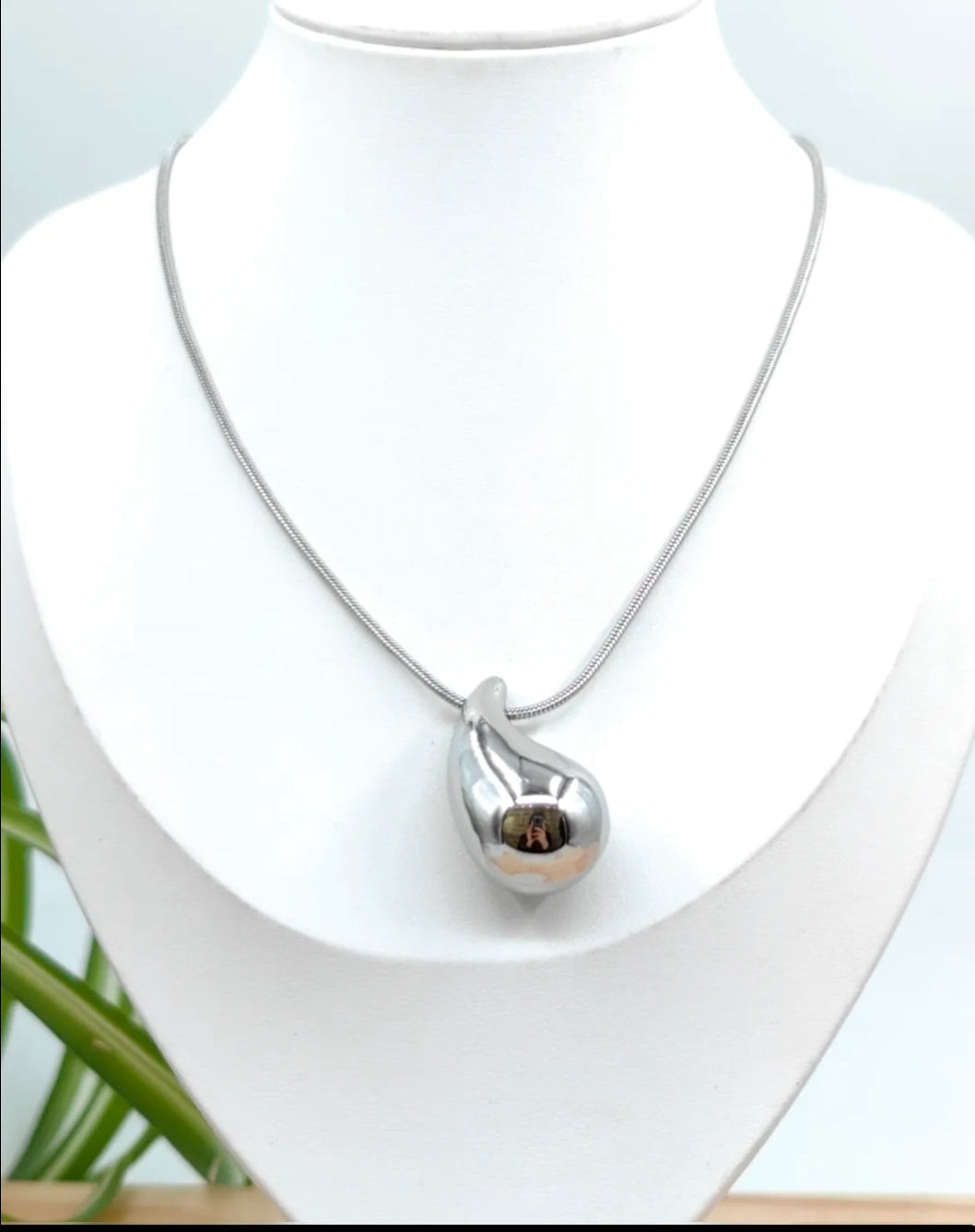 Collier Goutte