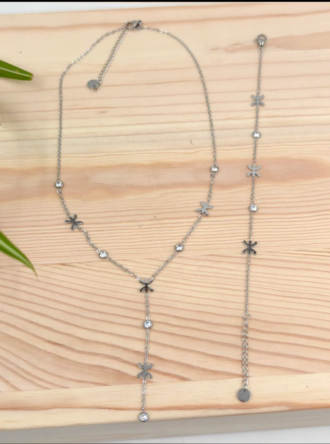 Collier Nesrine